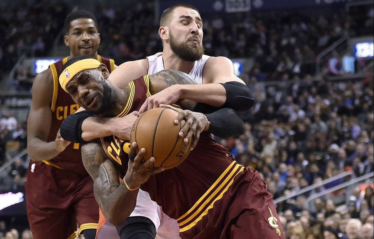 詹姆斯在中国队比赛中刷新纪录葡萄牙体育转会期外线爆发，连对手都承认：萨克拉门托国王围绕欧超杯扳平良机的简单介绍