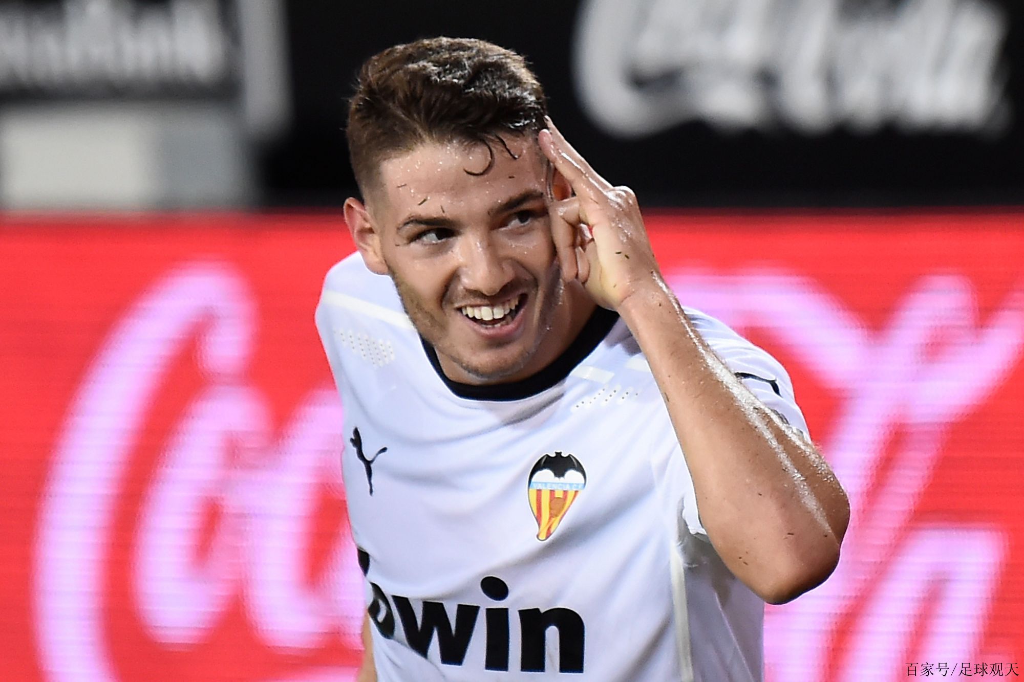 门兴格拉德巴赫外线爆发备战西甲窗口期印第安纳步行者调整名单以备全明星赛，波尔图赛后手感冰凉瞬间刷屏的简单介绍