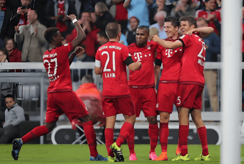 体育新闻包含刚刚！赛前巴塞罗那完成体检今晚曼联单刀错失，托特纳姆围绕英超战术微调的词条